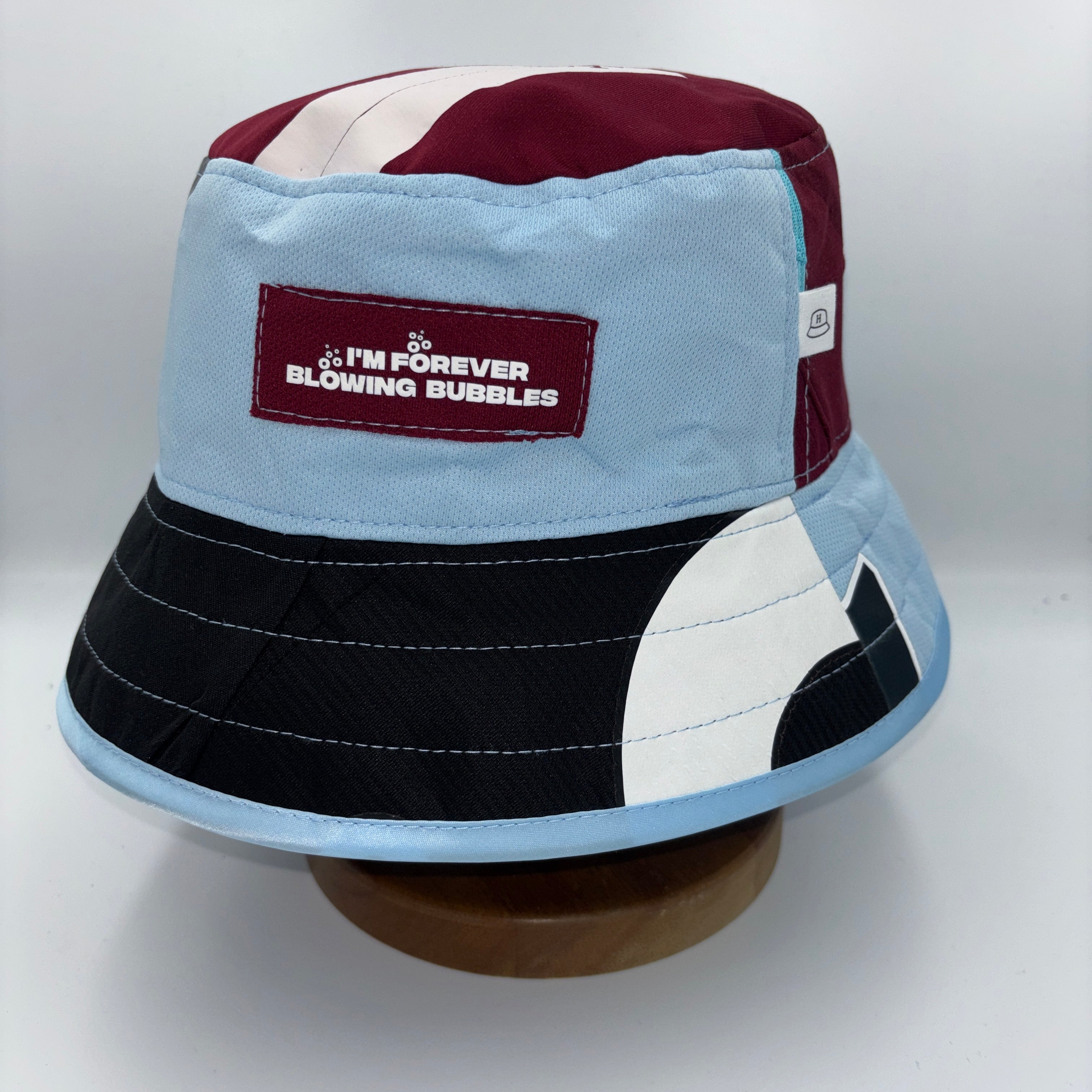 West Ham United bucket hat (adult 62-63 cm) - handmade from original shirts