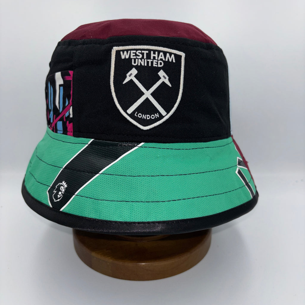 West Ham United bucket hat (adult 62-63 cm) - handmade from original shirts