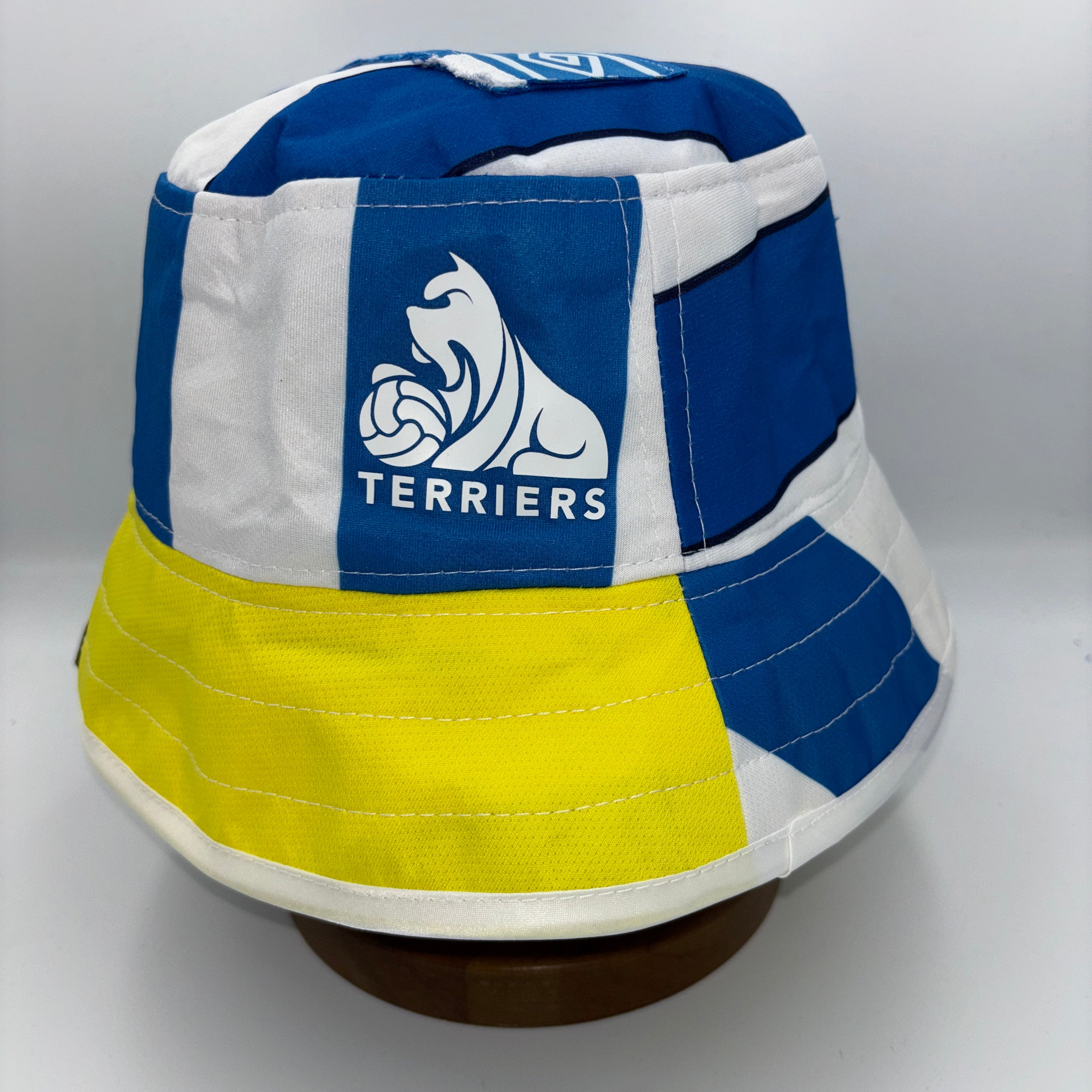 Huddersfield Town bucket hat (adult 62-63 cm) - handmade from original shirts