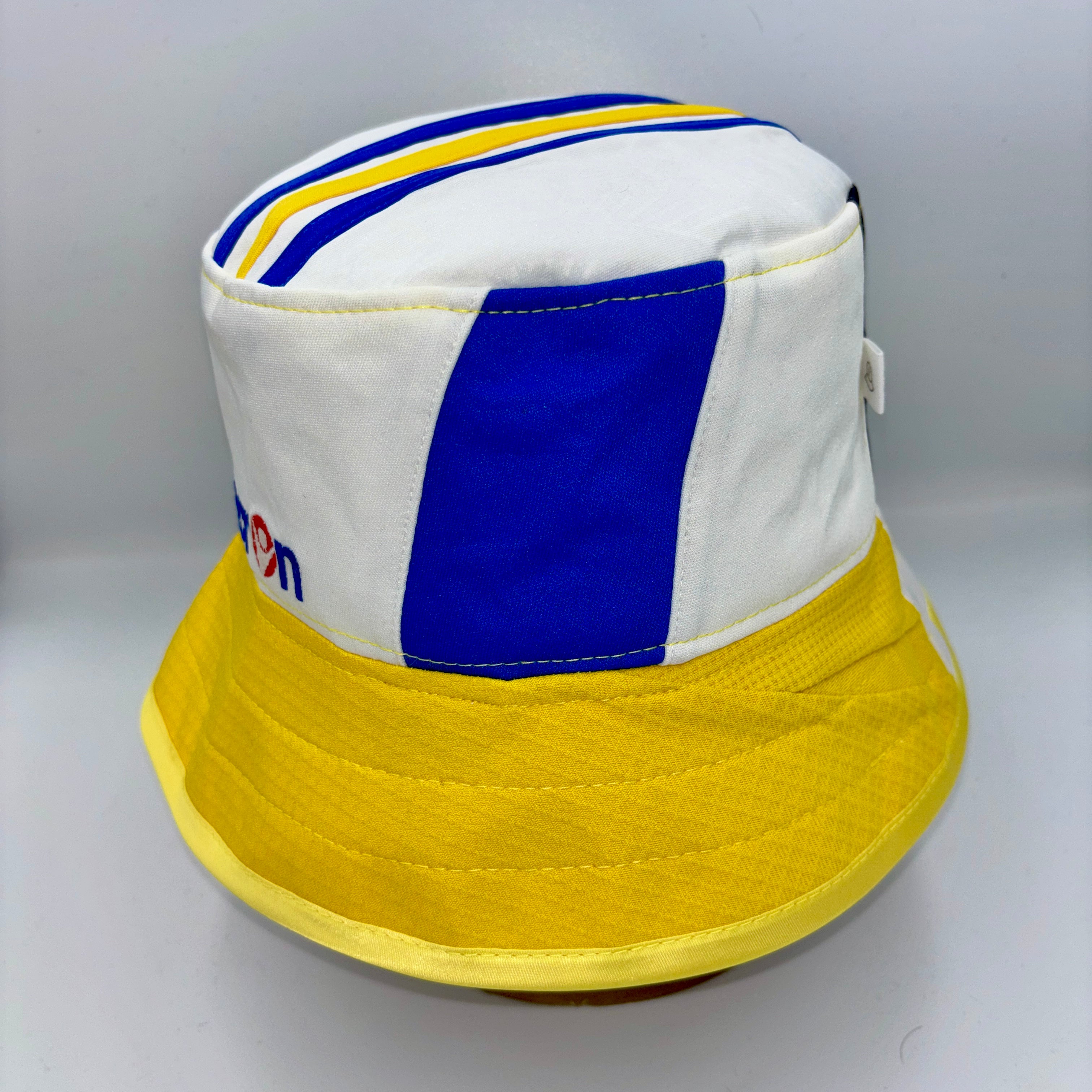 Leeds United bucket hat (adult 62-63cm) - handmade from original shirts
