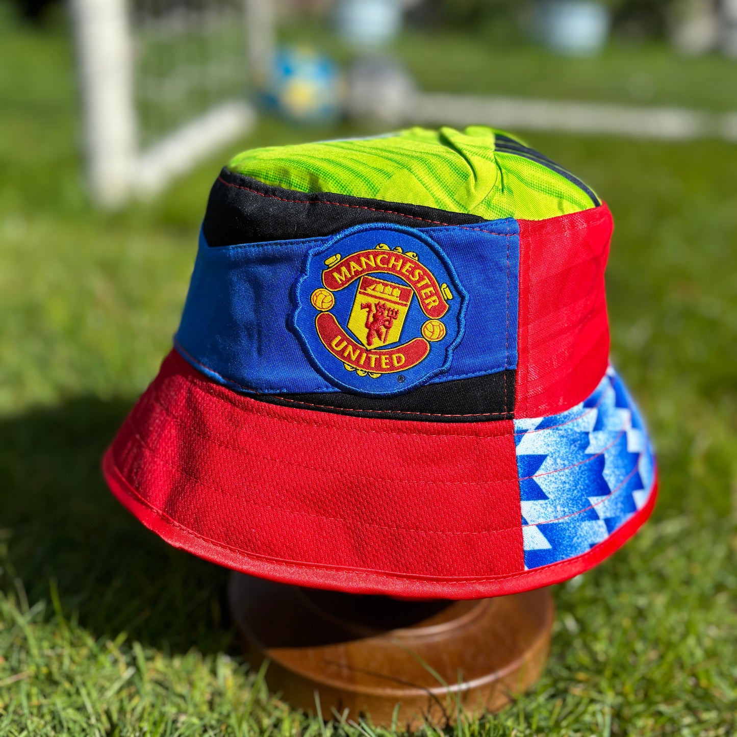 Manchester United bucket hat (Youth/Adult 60-61 cm)