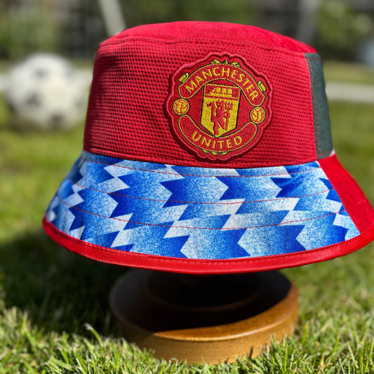 Manchester United bucket hat (Adult 62-63 cm)