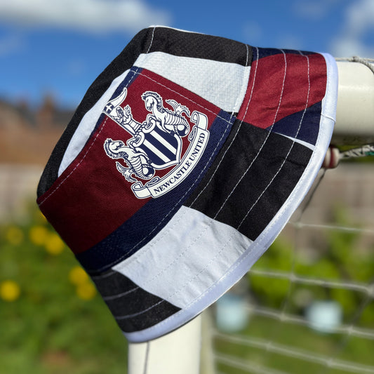 Newcastle United bucket hat (Adult 62-63 cm) - made from real shirts