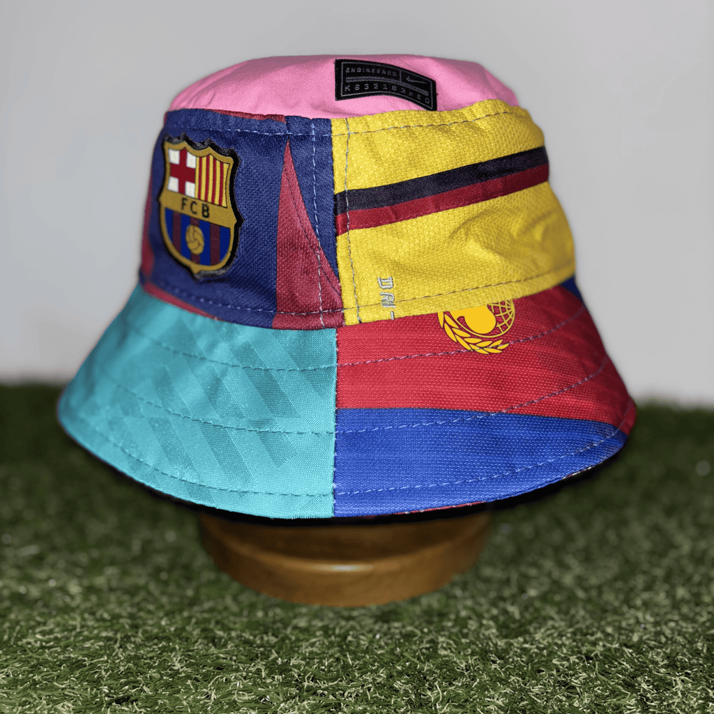 Barcelona bucket hat (adult 61-62 cm) - handmade from original shirts