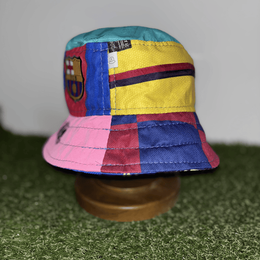 Barcelona bucket hat (adult 61-62 cm) - handmade from original shirts