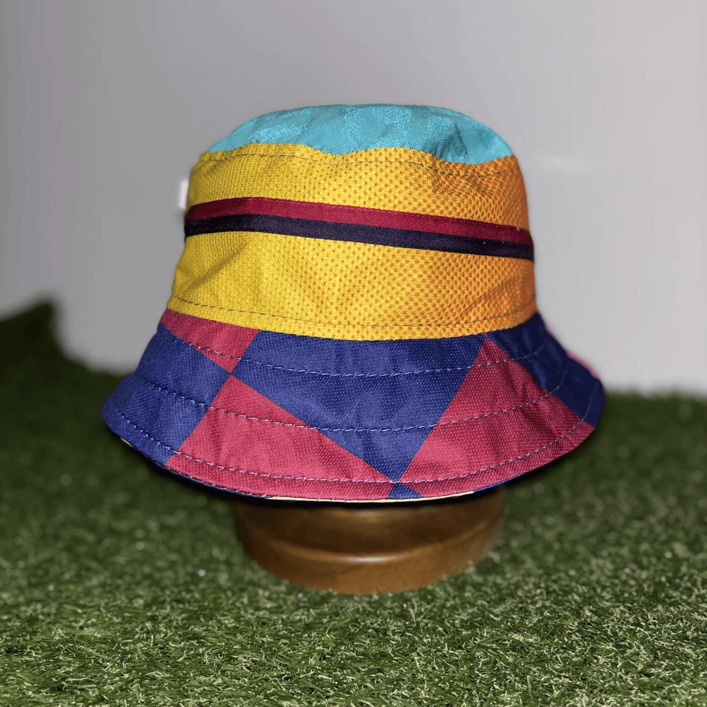 Barcelona bucket hat (adult 61-62 cm) - handmade from original shirts
